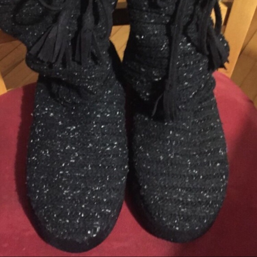 🆕Mukluks (M) 6-7